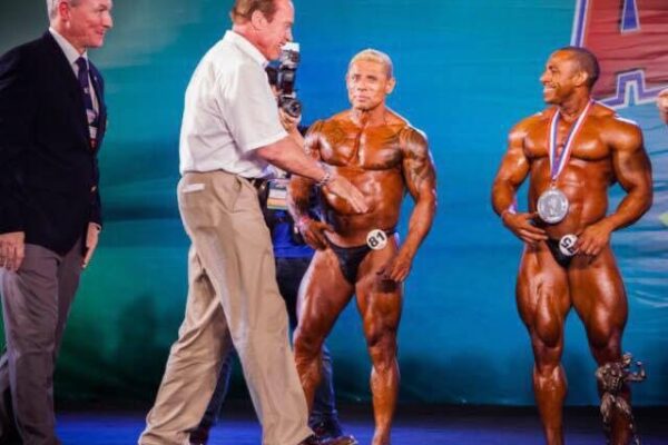 Da Arena do Arnold Classic à Jornada Pessoal: Uma Conversa Campeã com o Coach Batata