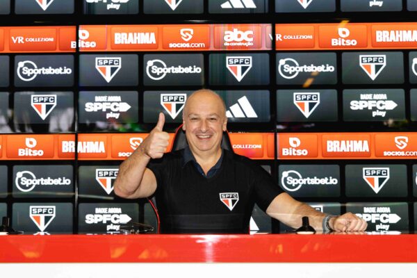 DR.GREG MARKARIAN E A SUA MARCA COM INOVADORA TECNOLOGIA AMERICANA; DE FABRICAÇÃO PRÓPRIA, SERÁ PRODUZIDA NO BRASIL, FORTALEZA, CEARÁ E RIO DE JANEIRO.