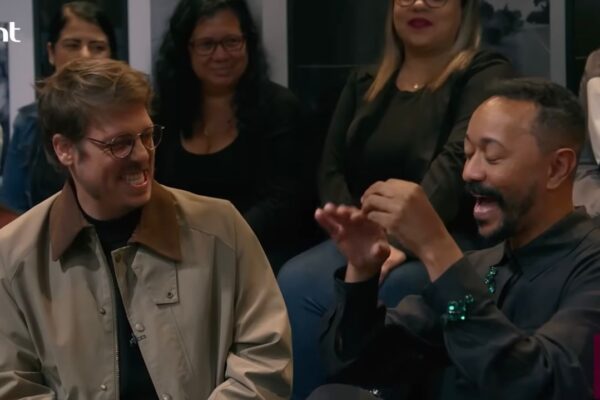 Moisés Navarro conta história hilária no programa de Fábio Porchat