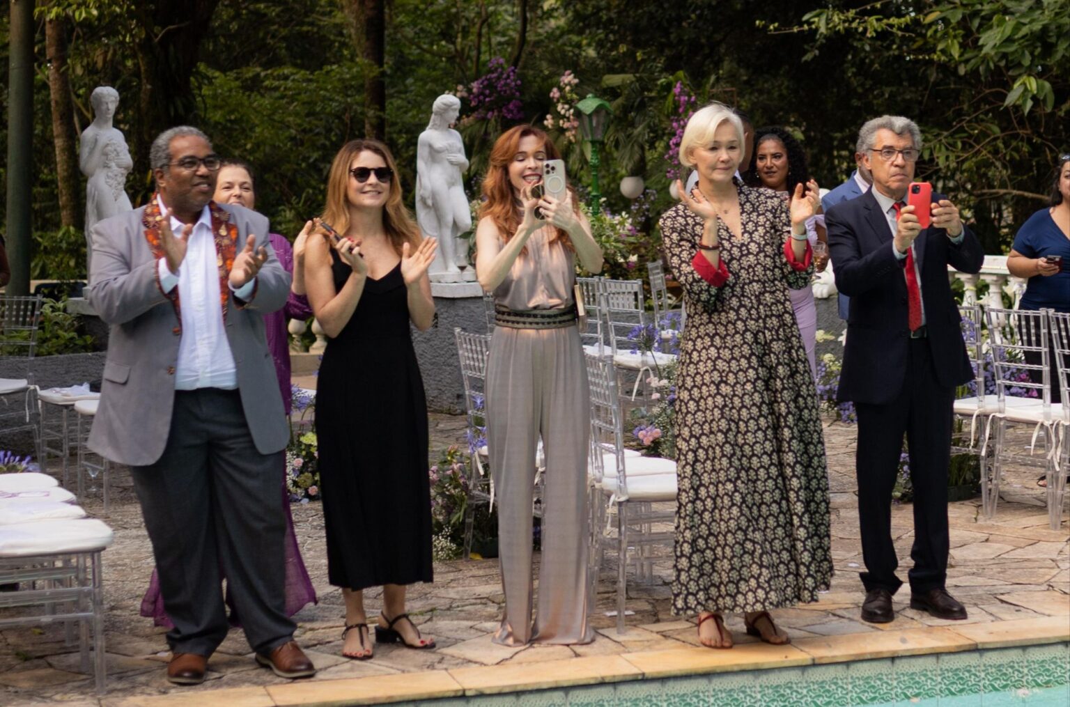 Celebridades prestigiam casamento do ator e produtor Gleison Brito com ...