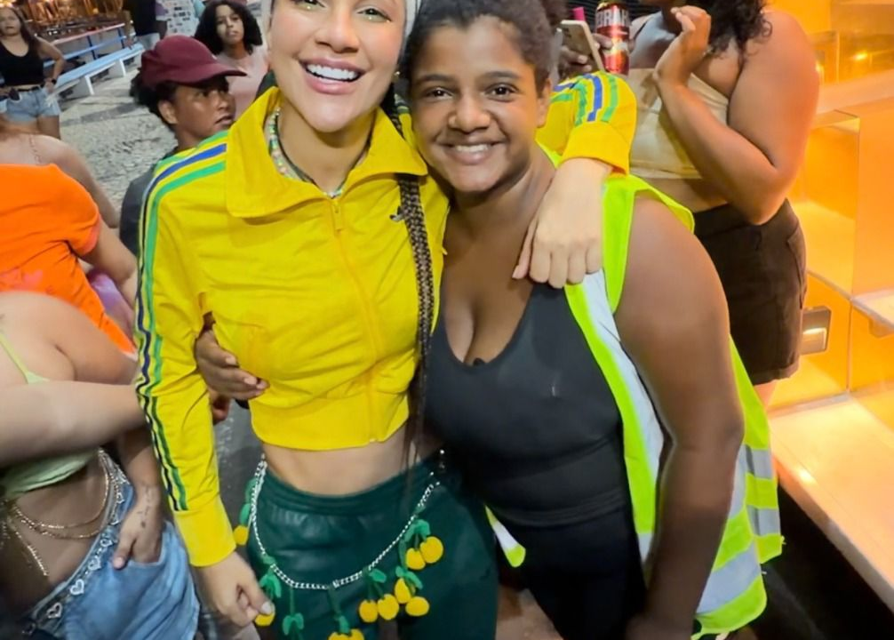 Show de Michele Andrade em Juazeiro (BA) viraliza nas redes sociais