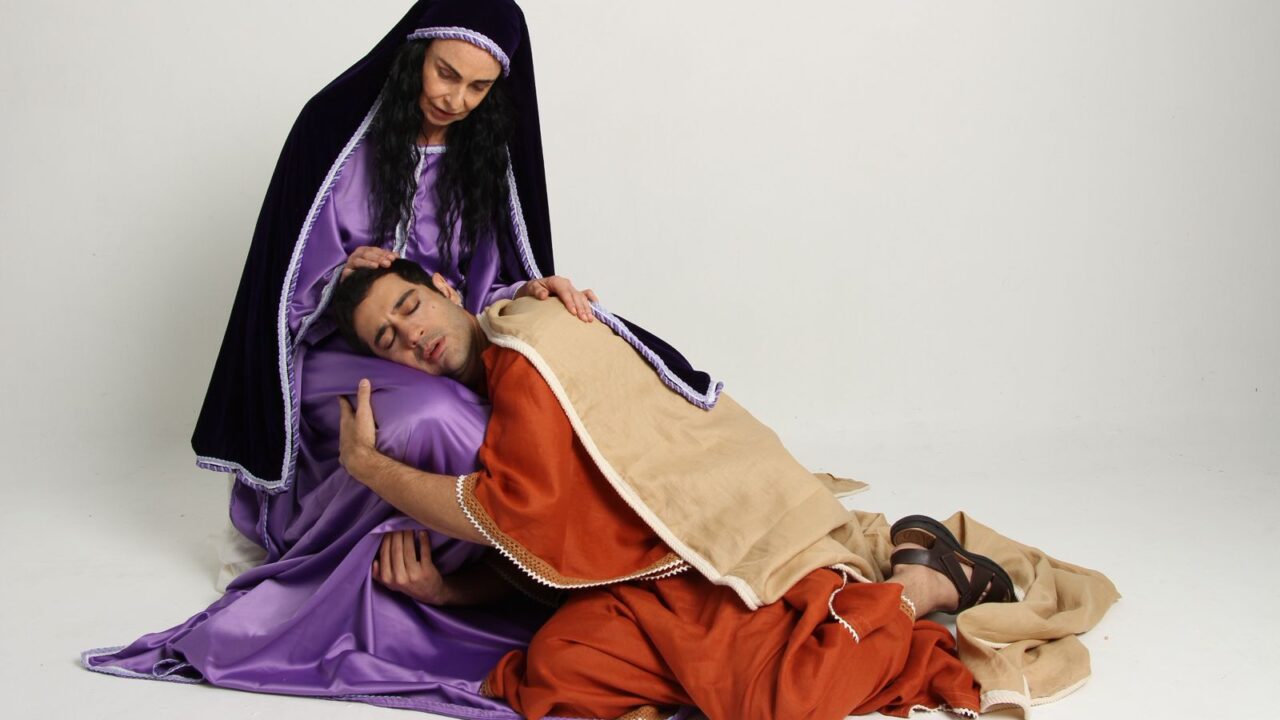 Miguel Rômulo assume um dos papéis mais marcantes de sua carreira ao interpretar Jesus no espetáculo Paixão de Cristo de Floriano 2026.